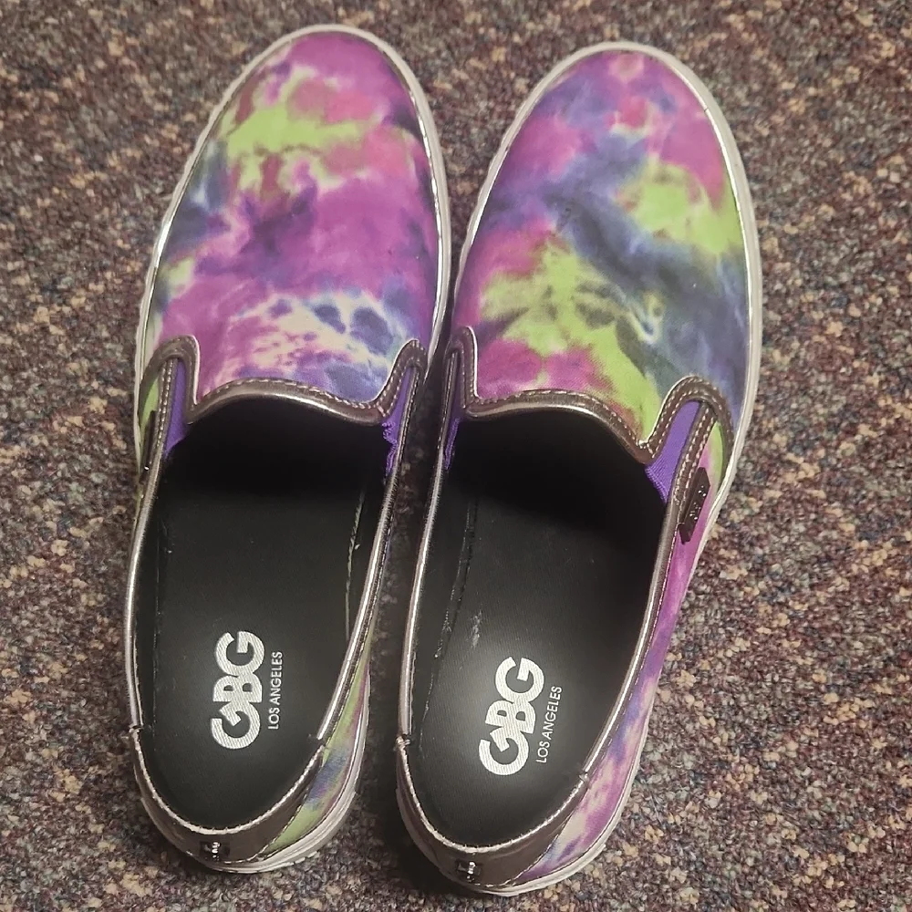 Summer 60% Off Sale CBG Los Angeles Guess Tie-Dye Slip-On Sneakers